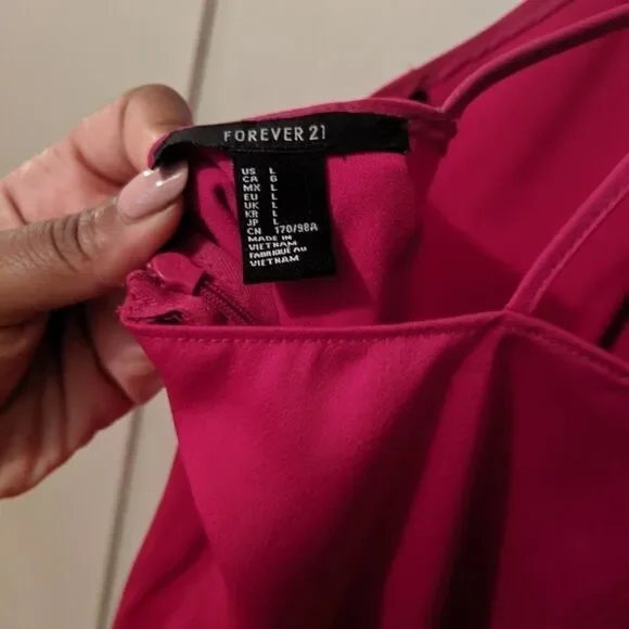 Hot pink dress   - Picture 4 of 8